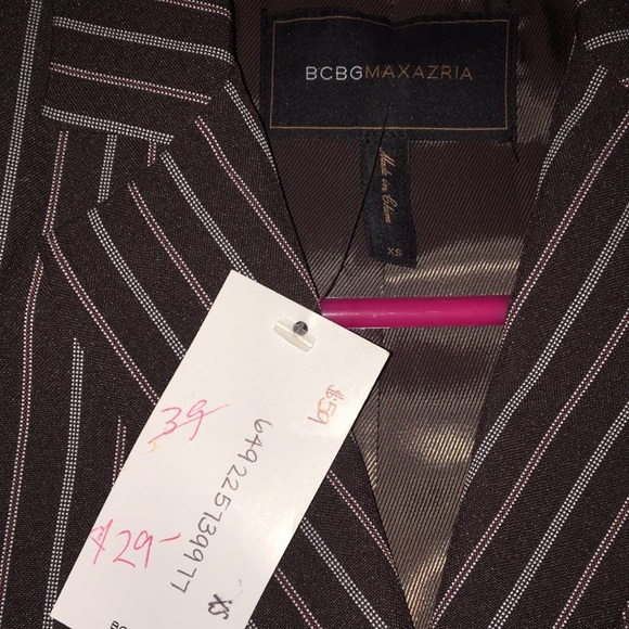 NWT! BCBGMaxAzria Jacket | Size XS - Picture 5 of 9
